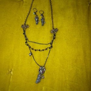 Betsy Johnson matching cat necklace and earrings